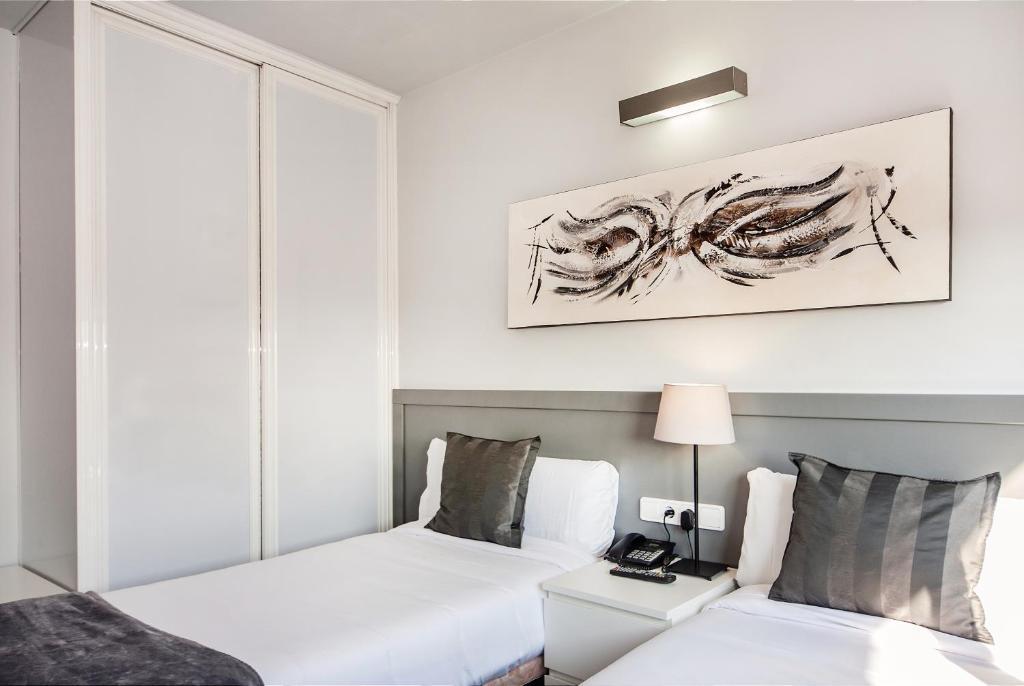 Hotel Sant Pere Ll Hspii Rubí Εξωτερικό φωτογραφία