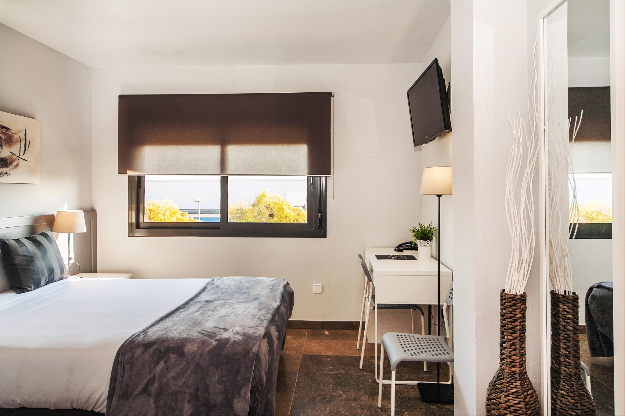 Hotel Sant Pere Ll Hspii Rubí Εξωτερικό φωτογραφία