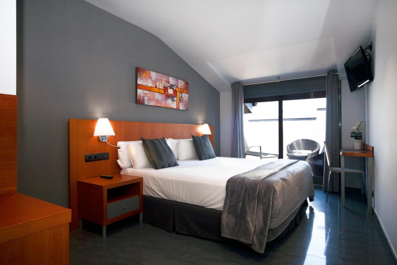 Hotel Sant Pere Ll Hspii Rubí Εξωτερικό φωτογραφία